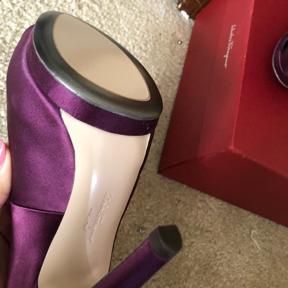 Ferragamo Pumps - Purple Satin - Picture 4 of 8